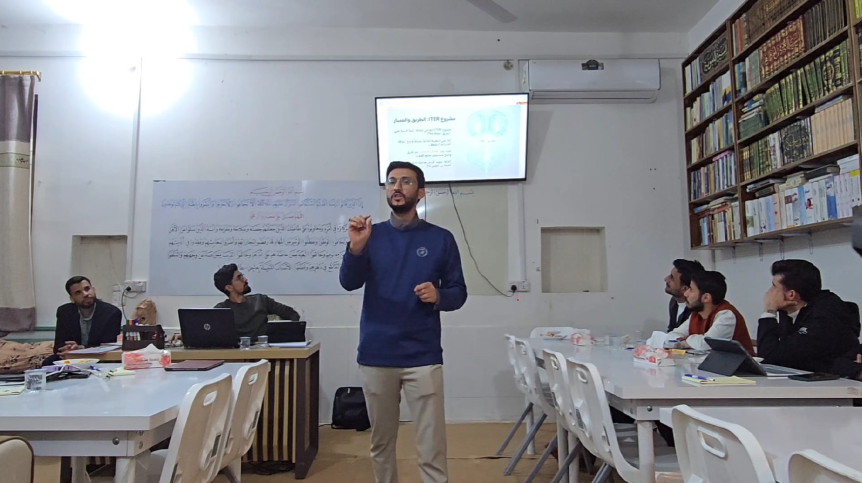 من الاندماج النووي إلى اجتماع القلوب: قراءة في وحدة الموقف وإقامة العدل